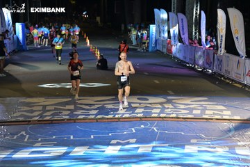 HO CHI MINH CITY NIGHT RUN EXIMBANK 2024 - Ảnh #2030408