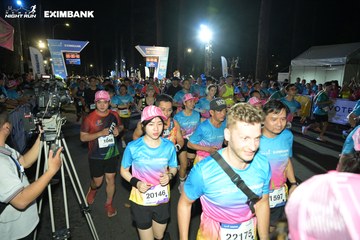 HO CHI MINH CITY NIGHT RUN EXIMBANK 2024 - Ảnh #1970783