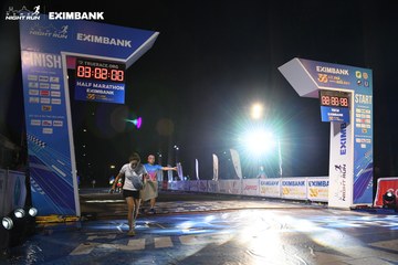HO CHI MINH CITY NIGHT RUN EXIMBANK 2024 - Ảnh #2062420