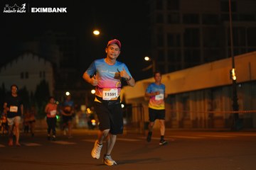 HO CHI MINH CITY NIGHT RUN EXIMBANK 2024 - Ảnh #2031733