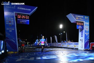 HO CHI MINH CITY NIGHT RUN EXIMBANK 2024 - Ảnh #2060176