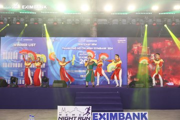 HO CHI MINH CITY NIGHT RUN EXIMBANK 2024 - Ảnh #1964986