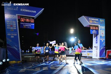 HO CHI MINH CITY NIGHT RUN EXIMBANK 2024 - Ảnh #2064821