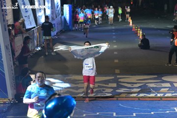 HO CHI MINH CITY NIGHT RUN EXIMBANK 2024 - Ảnh #2027705