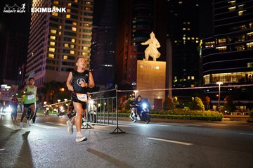 HO CHI MINH CITY NIGHT RUN EXIMBANK 2024 - Ảnh #1989090