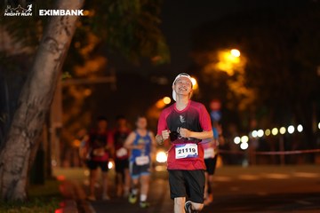HO CHI MINH CITY NIGHT RUN EXIMBANK 2024 - Ảnh #2160641
