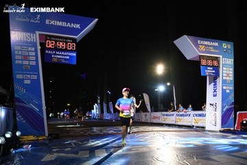 HO CHI MINH CITY NIGHT RUN EXIMBANK 2024 - Ảnh #2063900