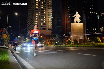 HO CHI MINH CITY NIGHT RUN EXIMBANK 2024 - Ảnh #1990690
