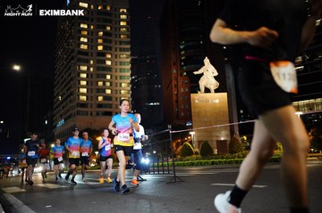 HO CHI MINH CITY NIGHT RUN EXIMBANK 2024 - Ảnh #1991486