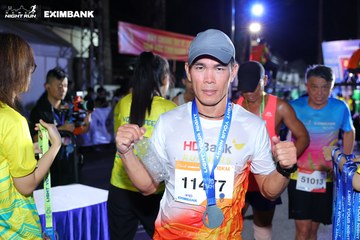 HO CHI MINH CITY NIGHT RUN EXIMBANK 2024 - Ảnh #2012403