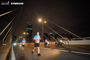 HO CHI MINH CITY NIGHT RUN EXIMBANK 2024 - Ảnh #2024601