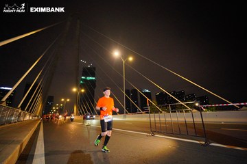 HO CHI MINH CITY NIGHT RUN EXIMBANK 2024 - Ảnh #2026437