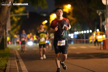 HO CHI MINH CITY NIGHT RUN EXIMBANK 2024 - Ảnh #2160084