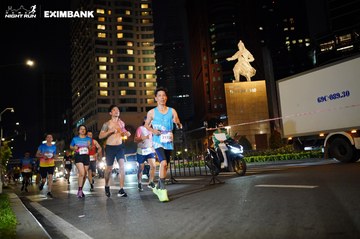 HO CHI MINH CITY NIGHT RUN EXIMBANK 2024 - Ảnh #1990595