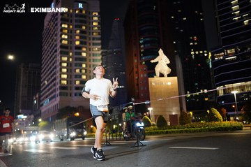 HO CHI MINH CITY NIGHT RUN EXIMBANK 2024 - Ảnh #1990008