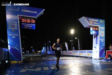 HO CHI MINH CITY NIGHT RUN EXIMBANK 2024 - Ảnh #2062761