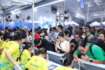 HO CHI MINH CITY NIGHT RUN EXIMBANK 2024 - Ảnh #1965041