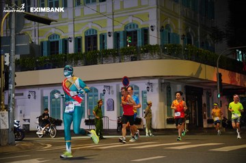 HO CHI MINH CITY NIGHT RUN EXIMBANK 2024 - Ảnh #2031146