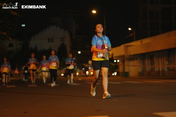 HO CHI MINH CITY NIGHT RUN EXIMBANK 2024 - Ảnh #2029703