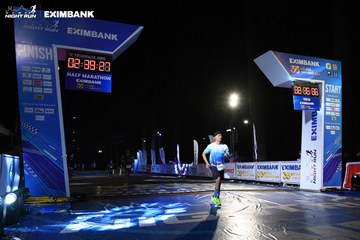 HO CHI MINH CITY NIGHT RUN EXIMBANK 2024 - Ảnh #2060706