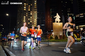 HO CHI MINH CITY NIGHT RUN EXIMBANK 2024 - Ảnh #1990603