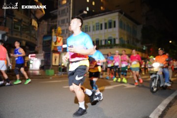 HO CHI MINH CITY NIGHT RUN EXIMBANK 2024 - Ảnh #2032277