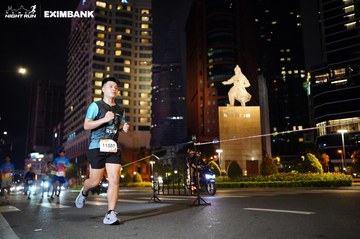 HO CHI MINH CITY NIGHT RUN EXIMBANK 2024 - Ảnh #1989513