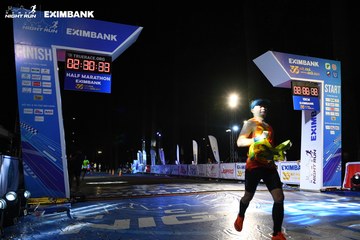 HO CHI MINH CITY NIGHT RUN EXIMBANK 2024 - Ảnh #2065828