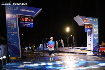 HO CHI MINH CITY NIGHT RUN EXIMBANK 2024 - Ảnh #2061285