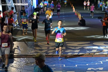 HO CHI MINH CITY NIGHT RUN EXIMBANK 2024 - Ảnh #2029540