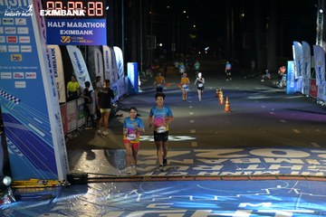 HO CHI MINH CITY NIGHT RUN EXIMBANK 2024 - Ảnh #2027271