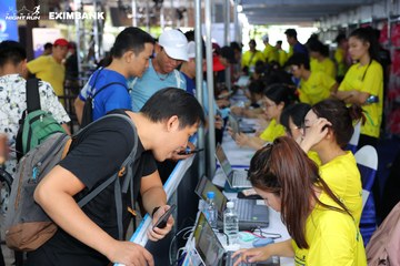 HO CHI MINH CITY NIGHT RUN EXIMBANK 2024 - Ảnh #1965652