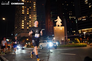 HO CHI MINH CITY NIGHT RUN EXIMBANK 2024 - Ảnh #1990317