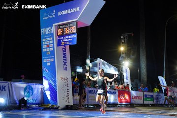 HO CHI MINH CITY NIGHT RUN EXIMBANK 2024 - Ảnh #2032945