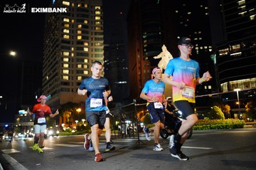 HO CHI MINH CITY NIGHT RUN EXIMBANK 2024 - Ảnh #1991515