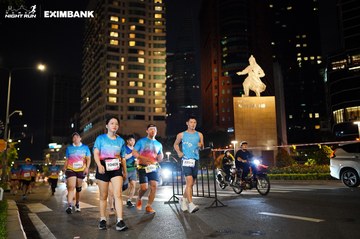 HO CHI MINH CITY NIGHT RUN EXIMBANK 2024 - Ảnh #1991436