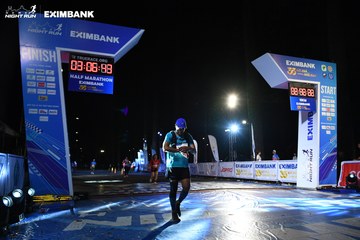 HO CHI MINH CITY NIGHT RUN EXIMBANK 2024 - Ảnh #2065601