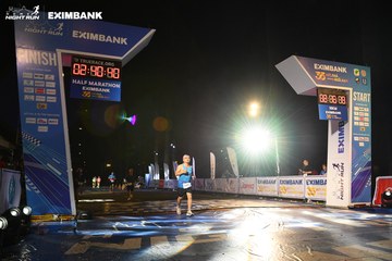 HO CHI MINH CITY NIGHT RUN EXIMBANK 2024 - Ảnh #2061456