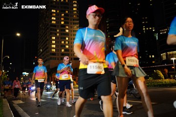 HO CHI MINH CITY NIGHT RUN EXIMBANK 2024 - Ảnh #1990378