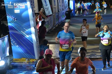 HO CHI MINH CITY NIGHT RUN EXIMBANK 2024 - Ảnh #2028428