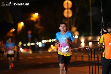 HO CHI MINH CITY NIGHT RUN EXIMBANK 2024 - Ảnh #2159598