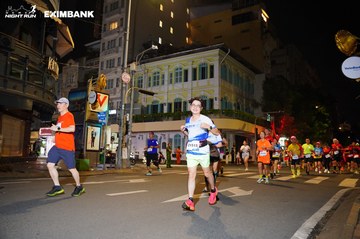 HO CHI MINH CITY NIGHT RUN EXIMBANK 2024 - Ảnh #2032315