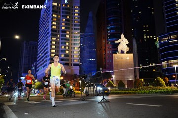 HO CHI MINH CITY NIGHT RUN EXIMBANK 2024 - Ảnh #1989883