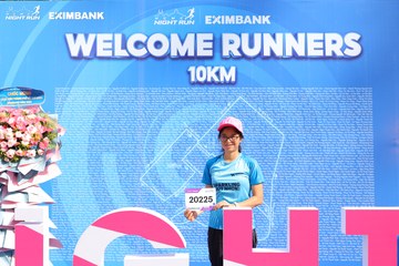 HO CHI MINH CITY NIGHT RUN EXIMBANK 2024 - Ảnh #1965395