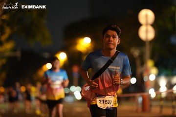 HO CHI MINH CITY NIGHT RUN EXIMBANK 2024 - Ảnh #2159960