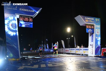 HO CHI MINH CITY NIGHT RUN EXIMBANK 2024 - Ảnh #2065066
