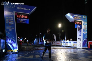 HO CHI MINH CITY NIGHT RUN EXIMBANK 2024 - Ảnh #2059388