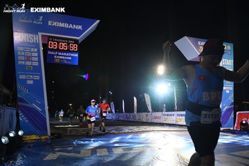HO CHI MINH CITY NIGHT RUN EXIMBANK 2024 - Ảnh #2064680
