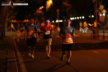 HO CHI MINH CITY NIGHT RUN EXIMBANK 2024 - Ảnh #2158996