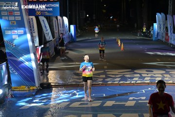 HO CHI MINH CITY NIGHT RUN EXIMBANK 2024 - Ảnh #2026290